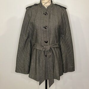 NWT Kenneth Cole NY ‘Kiss Me’ wool blend belted cape jacket M